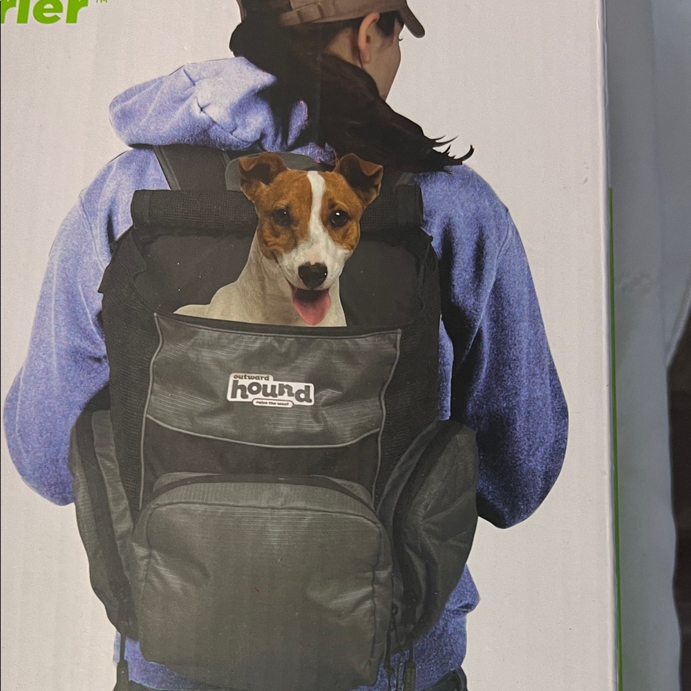 Outward Hound PoochPouch Backpack Carrier in Black and Green - Picture 3 of 7